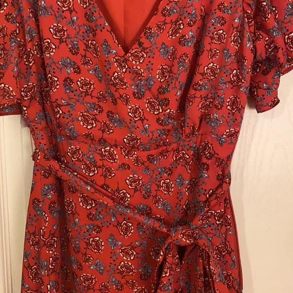 Red Floral Print Dress by Jack - Picture 3 of 5